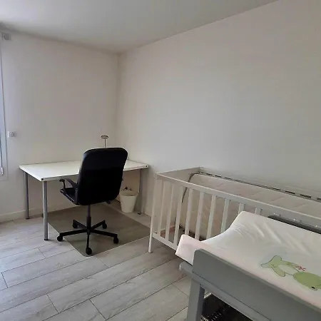 Duplex 105m2 Terrasse Et Balneo - Parking Prive - Proche Paris Saint-Brice-sous-Forêt