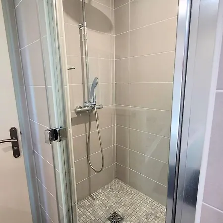 Duplex 105m2 Terrasse Et Balneo - Parking Prive - Proche Paris *