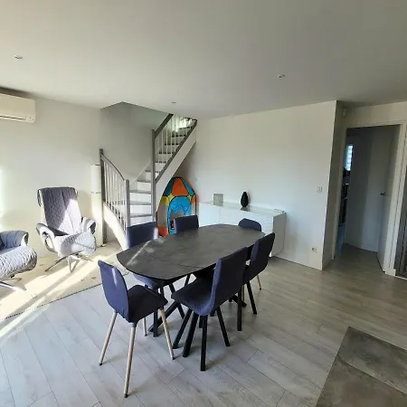 Duplex 105m2 Terrasse Et Balneo - Parking Prive - Proche Paris *