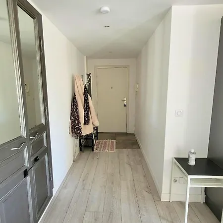 Duplex 105m2 Terrasse Et Balneo - Parking Prive - Proche Paris شقة *